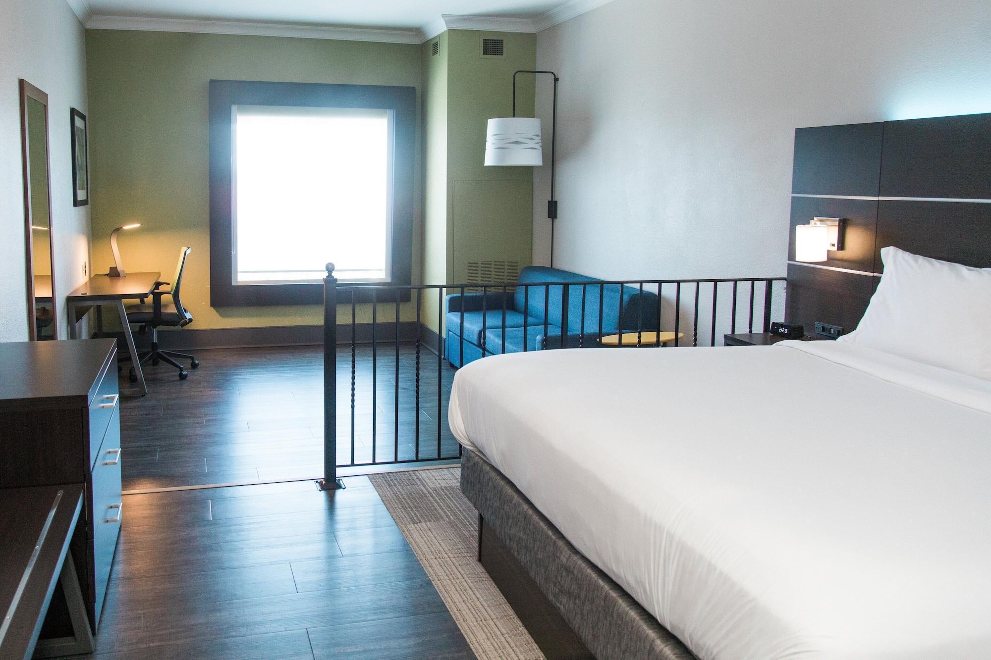 Holiday Inn Express Hotel & Suites Columbia-Fort Jackson By Ihg Exterior foto