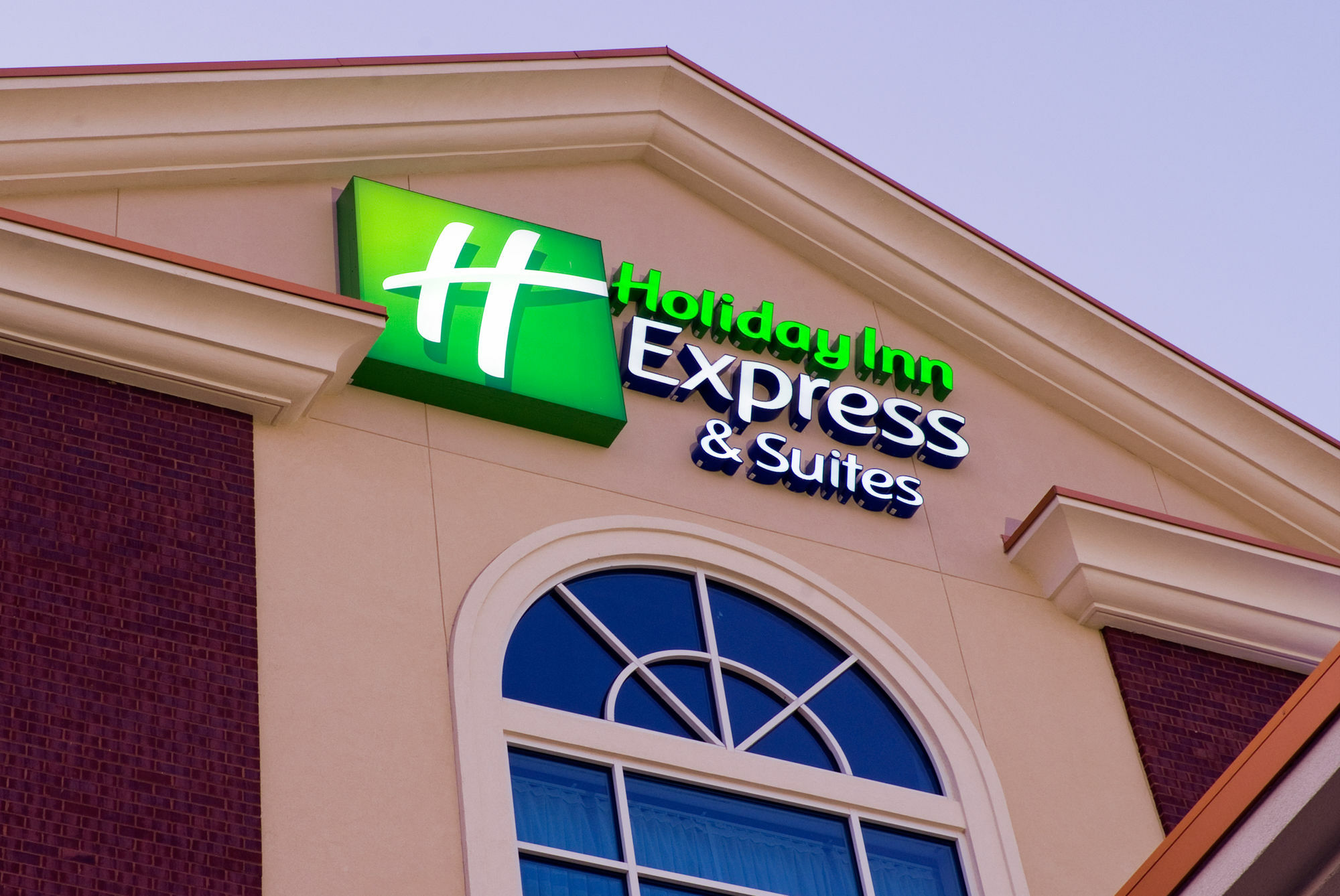 Holiday Inn Express Hotel & Suites Columbia-Fort Jackson By Ihg Exterior foto