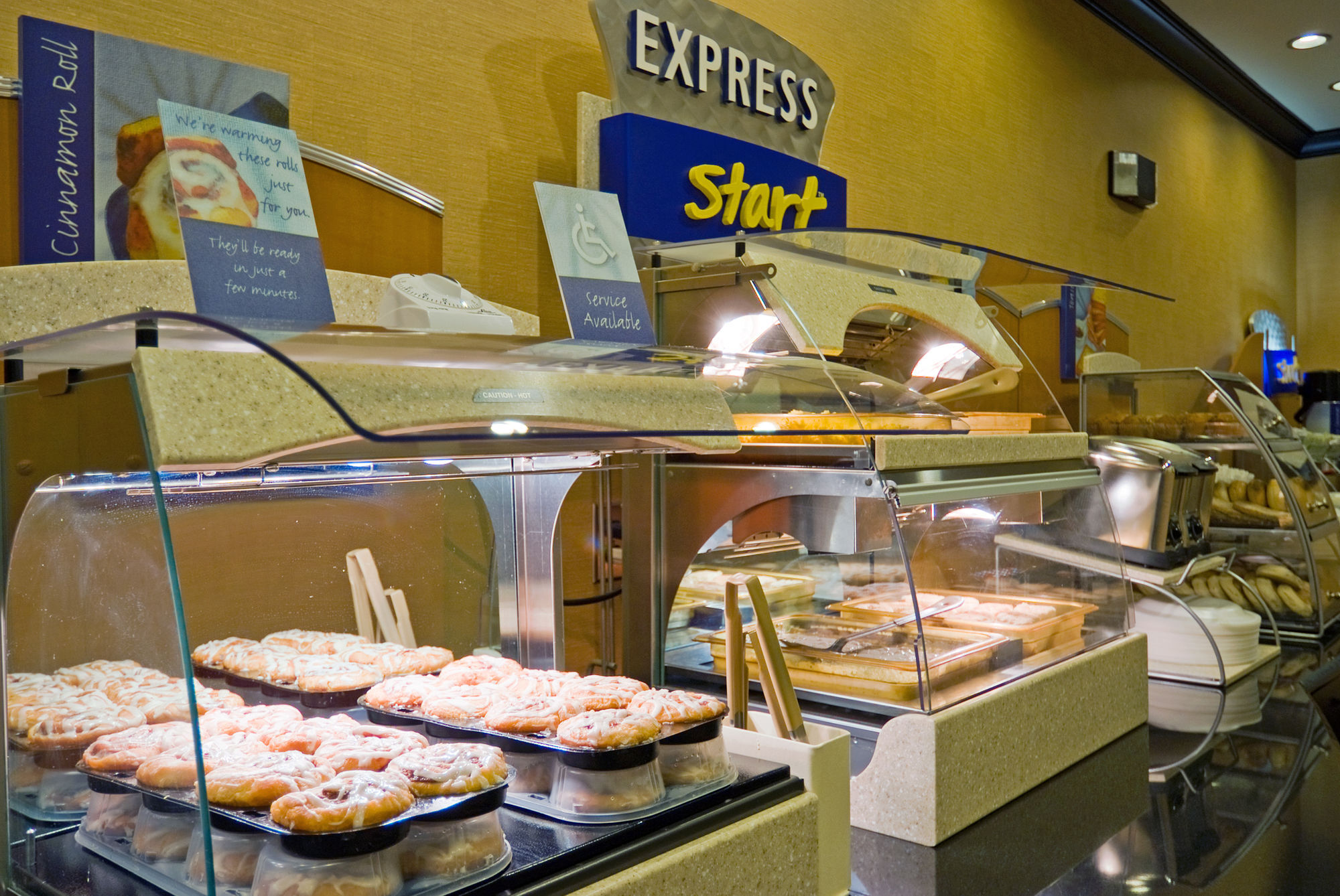 Holiday Inn Express Hotel & Suites Columbia-Fort Jackson By Ihg Exterior foto